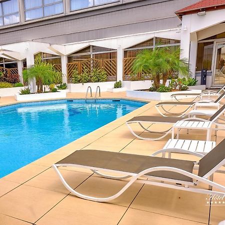 Hotel Tiama Abidjan Esterno foto
