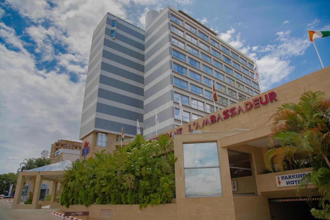 Hotel Tiama Abidjan Esterno foto