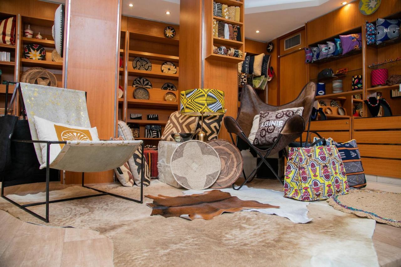 Hotel Tiama Abidjan Esterno foto