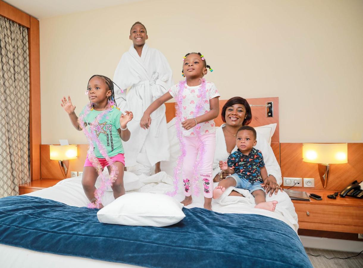Hotel Tiama Abidjan Esterno foto