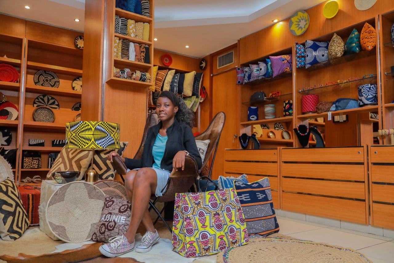 Hotel Tiama Abidjan Esterno foto